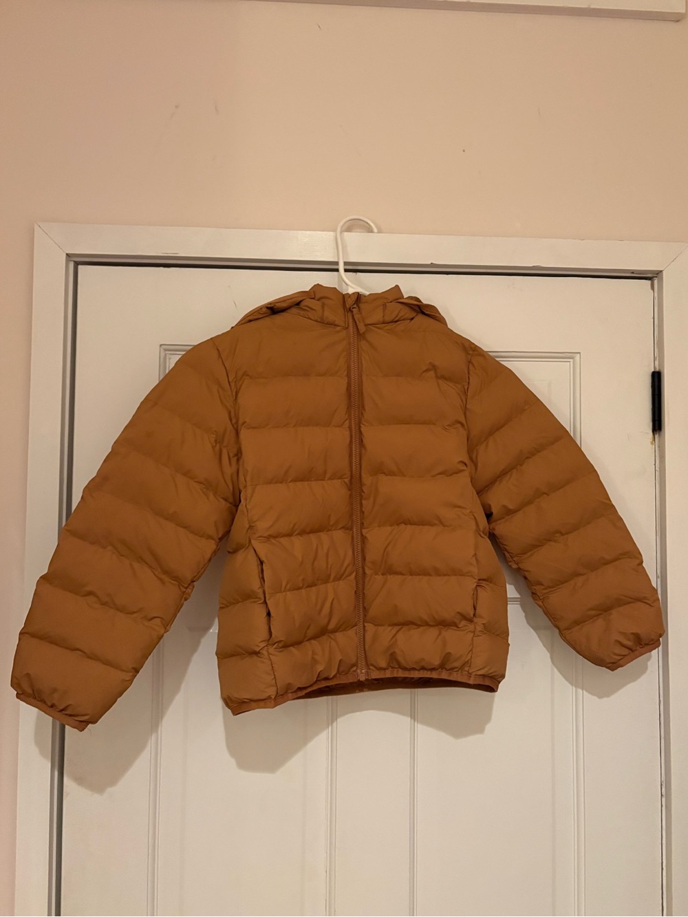 Uniqlo Kids Tan Puffer Jacket with Hood
